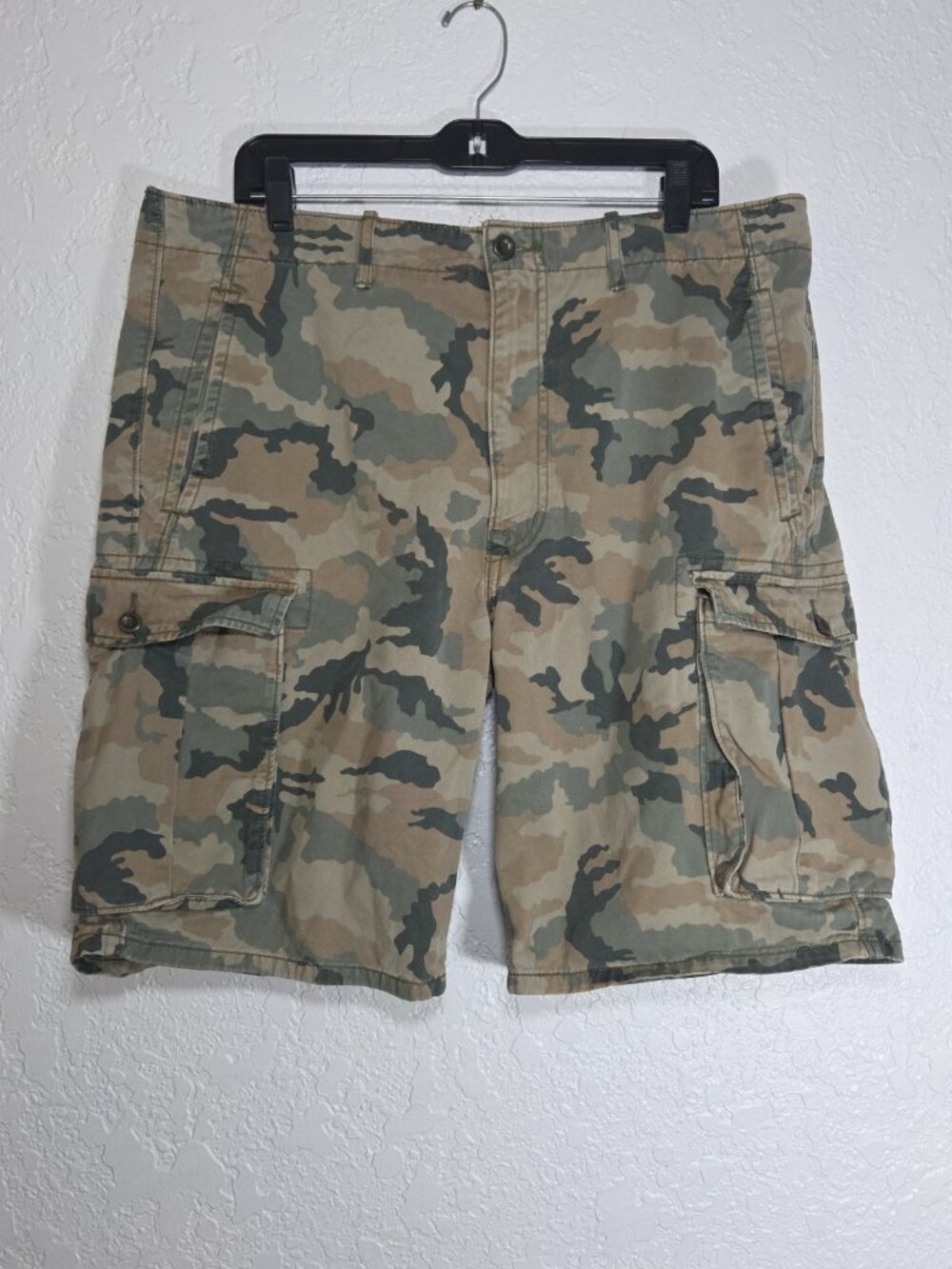 Levi's Men's Camo Cargo Shorts Size 36 Camouflage Military Utility Cotton Army